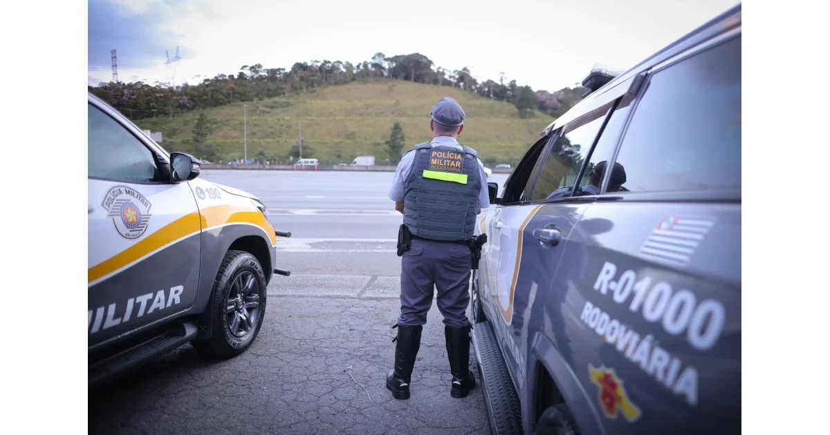 Polícia Rodoviária apreende mais de meia tonelada de drogas e prende motorista no interior de SP — imagem divulgada pela fonte.